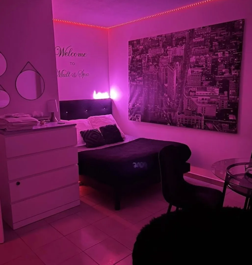 Love Room Malt&Spa Jacuzzi Privatif Saint-Germain  0*, Saint-Germain (Isere)